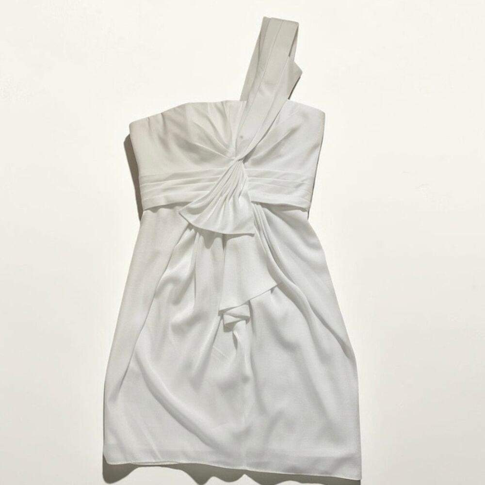 BCBGMAXAZRIA Palais White One-Shoulder Dress Size 4